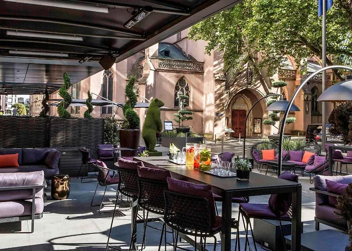 Отель Sofitel Grande Ile